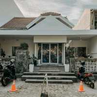 sekaruang cafe