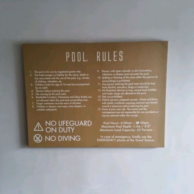 Swimming Pool @ Hilton Kota Kinabalu Swimming Pool @ Hilton Kota Kinabalu