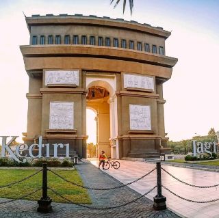 Simpang Lima Gumul