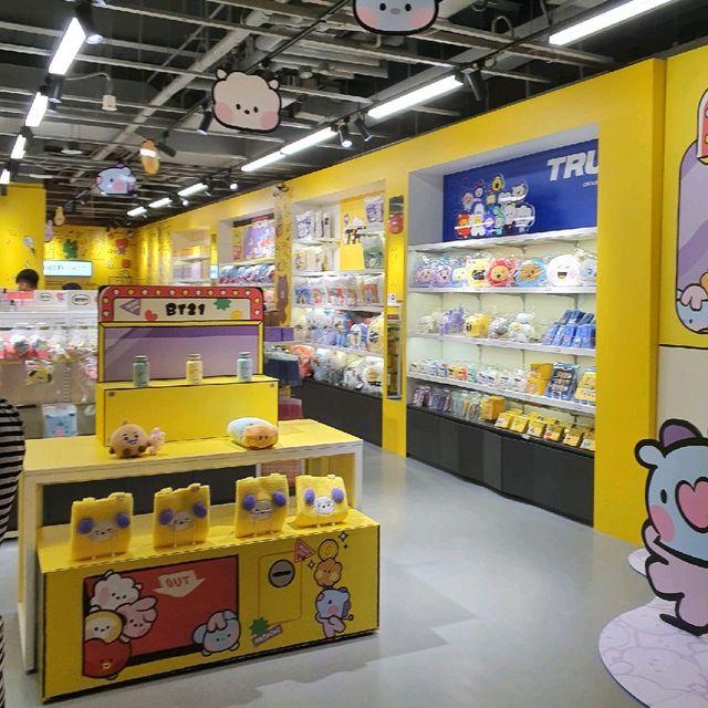 Play Line Friends Store - Funan Mall