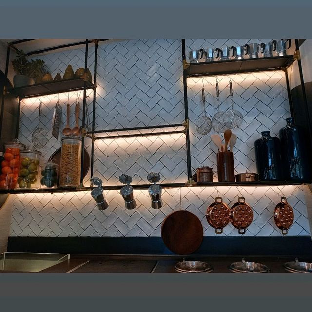 A la carte buffet breakfast