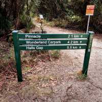 Hike To The Balconies Lookout