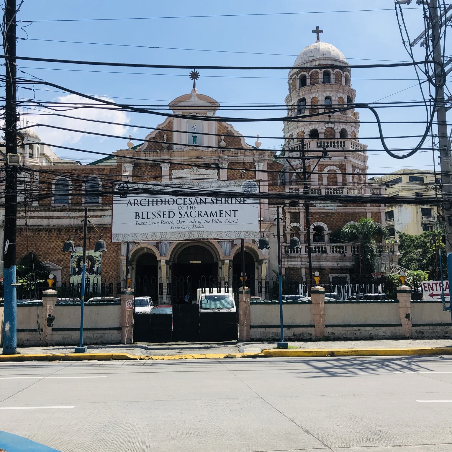 Sta Cruz Parish Church Our Lady of Pillar Trip Manila