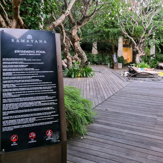 RAMAYANA SUITE & RESORT KUTA BEACH BALI