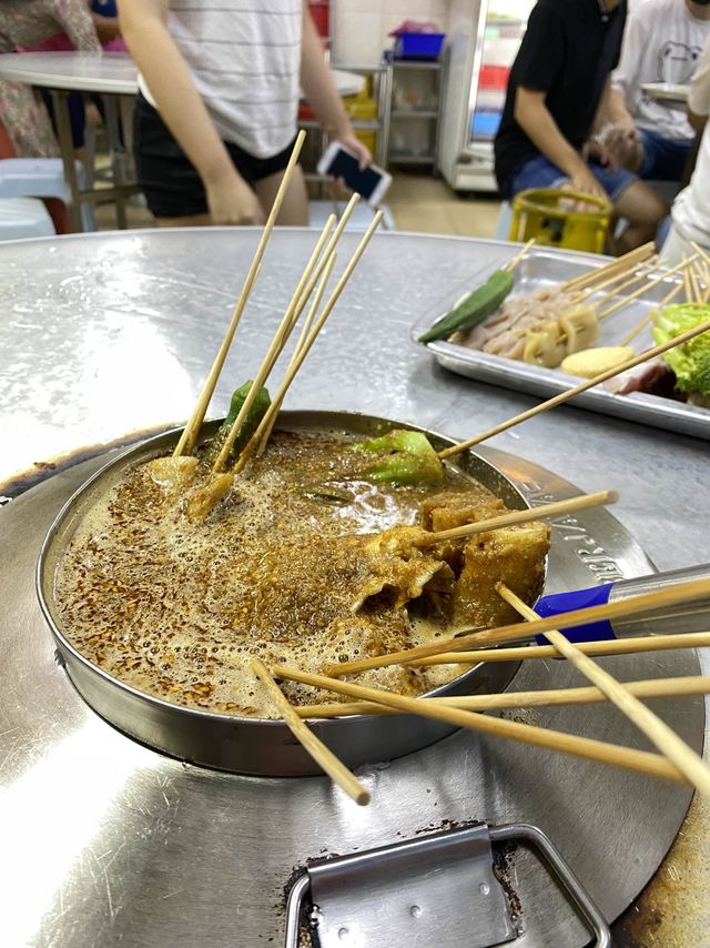 马六甲美食之一 satay loklok
