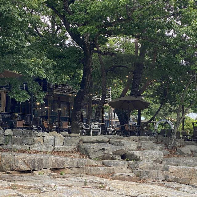 덕유산 계곡뷰, 거창 민들레울