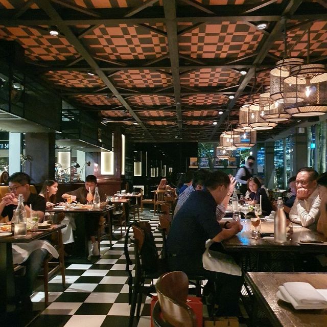 Bread Street Kitchen by Gordon Ramsay
