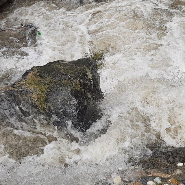 kempty waterfall Mussoorie 