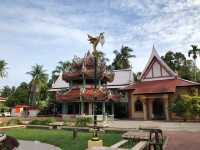 Wat Machimmaram (Sitting Buddha)