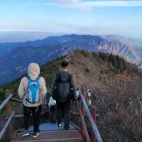 Going Down from Daecheongbong Peak