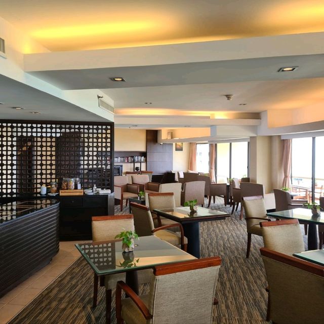 Time to Phuket Let's Relax @ HILTON Suite 