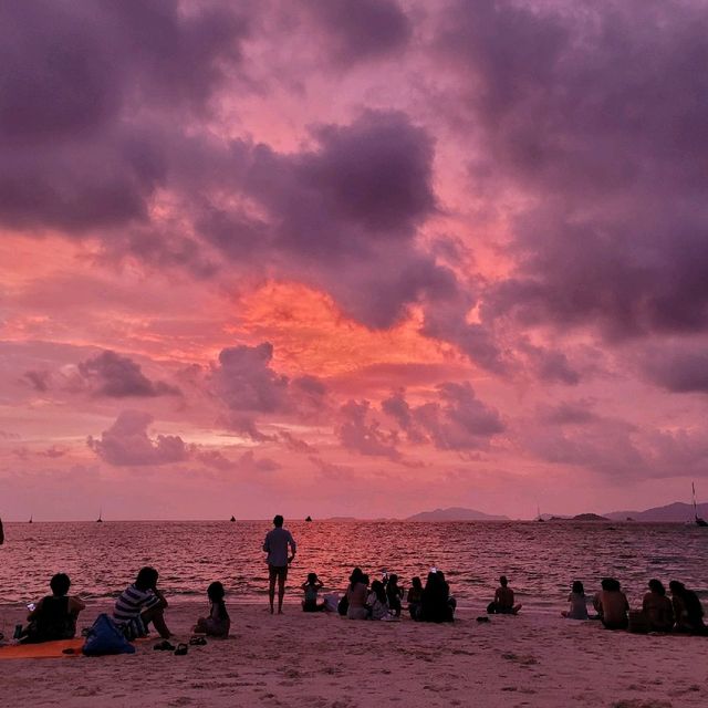 Sunset heaven on Koh Lipe  ☀️