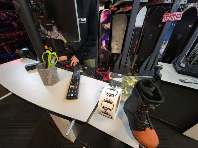 識揀Rhythm Snowsports 白馬滑雪租借全套裝備冇難度