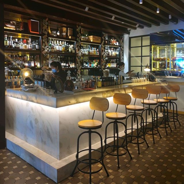 Gordon Ramsay's restaurant in Sanya, China