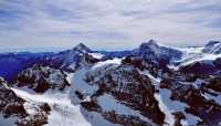 Take my dad to explore the millennium glaciers of the Alps.