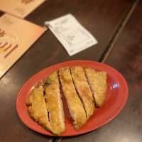 光輝圍抵食上海料理 熱辣辣小籠包
