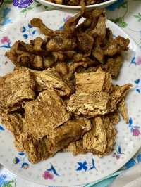🏘巷口內的小吃🎉～台中西區『熊掌香酥雞』🐔