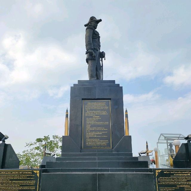 เขาพระตำหนัก