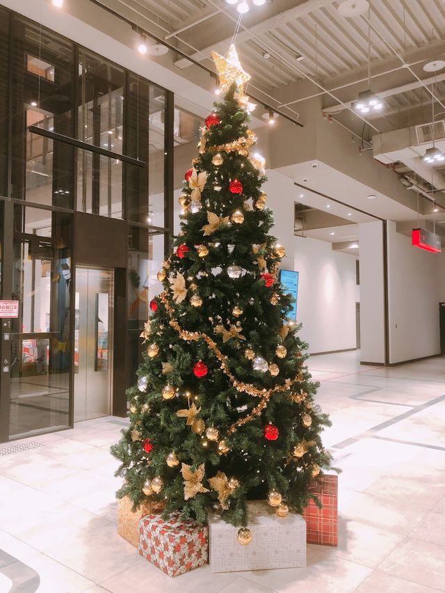 發現新世界🛍🛒美麗新廣場 淡海館 MIRANEW SQUARE Danhai