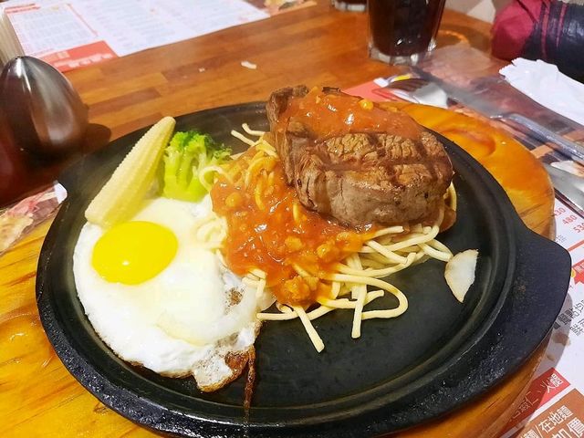 【宜蘭】排隊名店-來來牛排