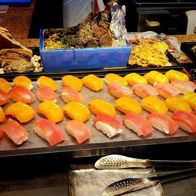 Cafe Too lunch buffet 