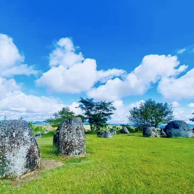 Plain of Jar In Xieng khuang 