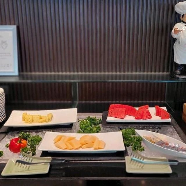 Delicious lunch buffet at Brasserie Silom