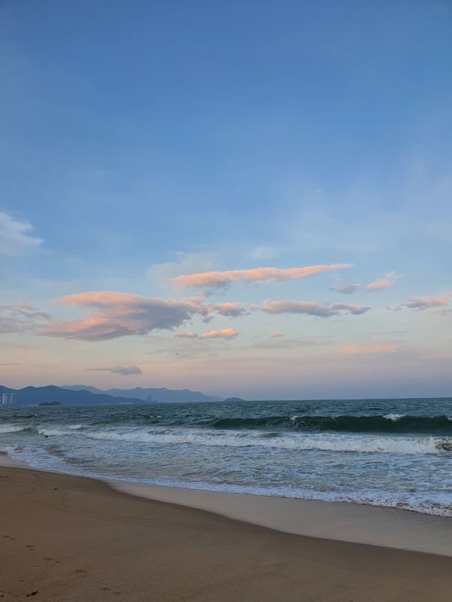 Nha Trang Beach 🏖| Veitnam 🇻🇳