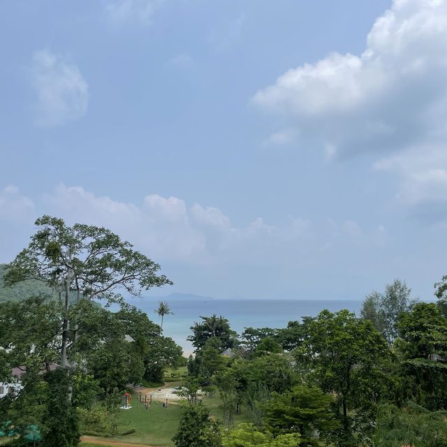 Mira montra resort