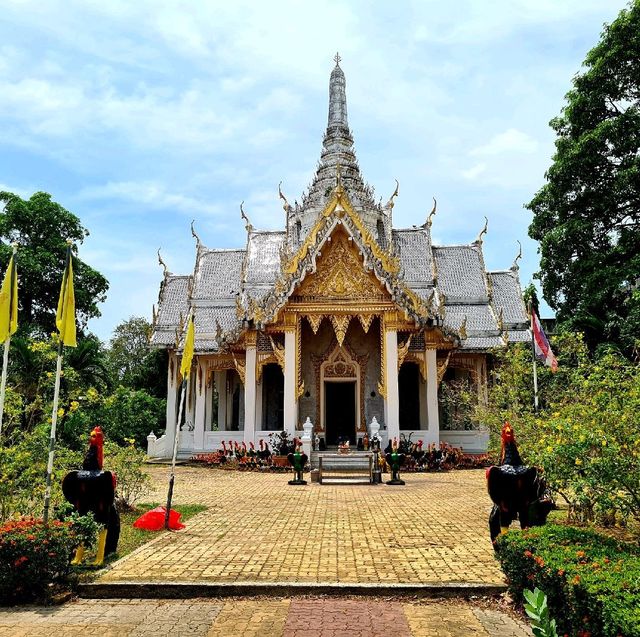 ศาลหลักเมืองและศาลเจ้าพ่อหลักเมือง