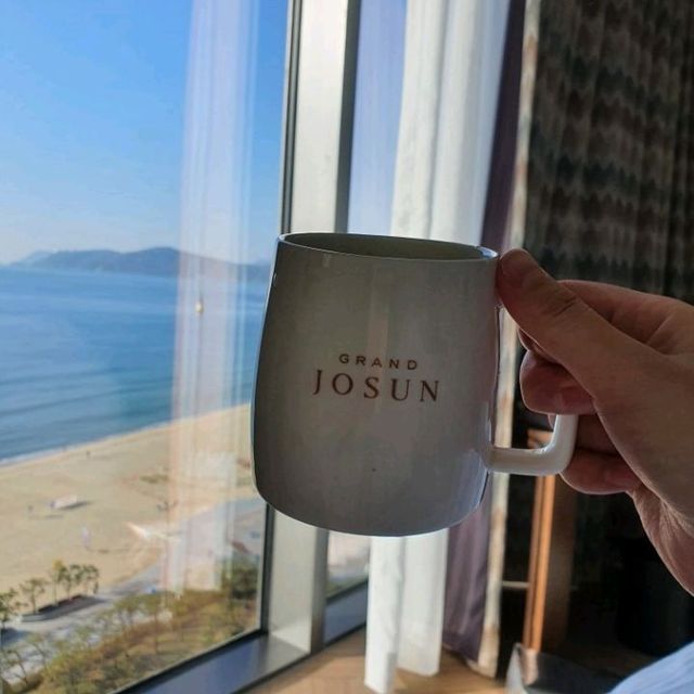 해운대가 보이는 그랜드 조선 부산