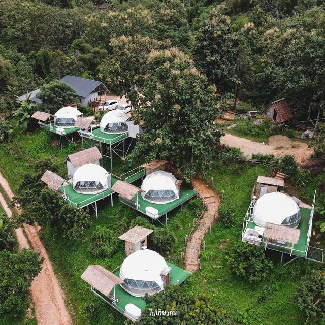 ไปนอนแช่อ่างชมวิวทุ่งนาและภูเขา ⛺