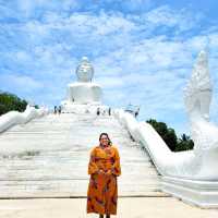 พระพุทธมิ่งมงคลเอกนาคคีรี