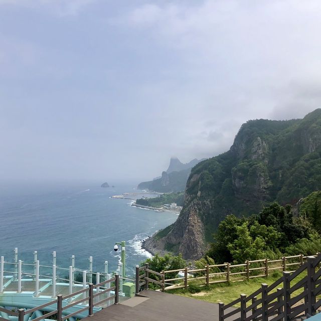울릉도를 지키는 든든한 등대 ⛵️