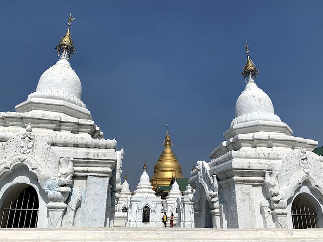 Kuthodaw Temple
