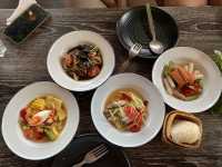 “เรอปลาแดก”  ร้านส้มตำยำแซ่บ 29฿ ทุกเมนู