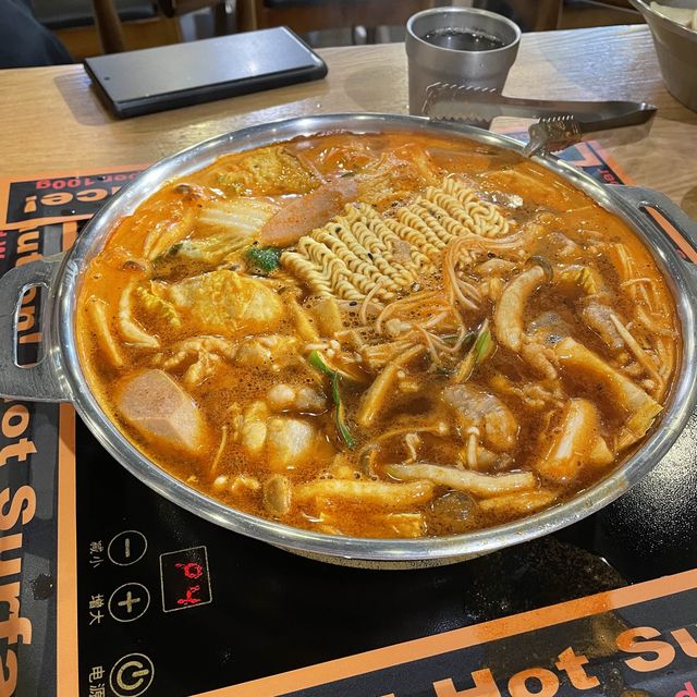 90 minutes Korean hotpot buffet