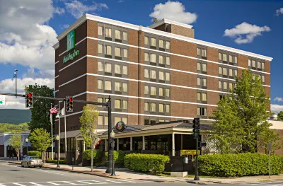 Hotel Downstreet, Ascend Hotel Collection Hotels near MASS MoCA