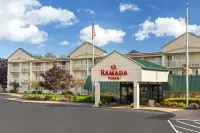 Ramada Plaza by Wyndham Portland - parking
