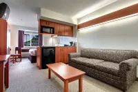 Microtel Inn & Suites by Wyndham Bridgeport Hotel a Bridgeport