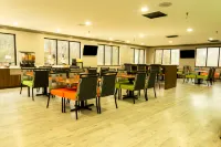 Wyndham Garden Williamsburg Busch Gardens Area Hotel a Roberts