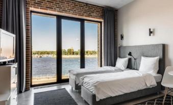 Docklands Apart-Hotel