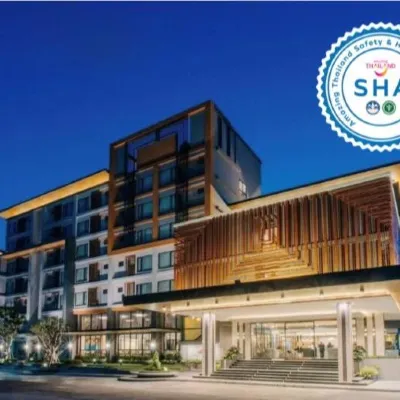Arista Hotel Ubon Hotels near Ubon Square