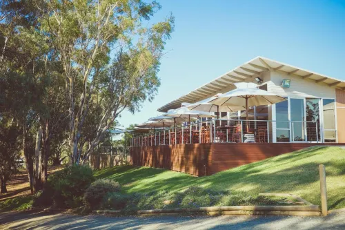 Bridges on Meninya Motel & Apartments Hotels in Moama