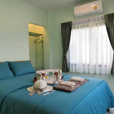 Norn D Rayong Отели рядом с достопримечательностью «Суап Сон Бич»