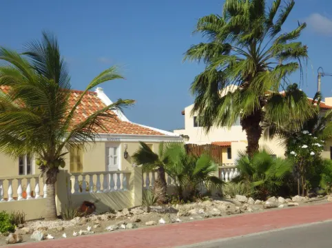 Aruba Cunucu Residence Hotels in Noord