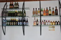 Rates Hotel Mbale - バー