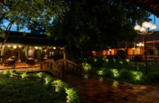 Spatel d'Annam - Imperial Boutique Spa & Hotel Các khách sạn gần Cho Thuê Cổ Phục Áo Dài Huế Dolly’s - 38 Nguyễn Trãi