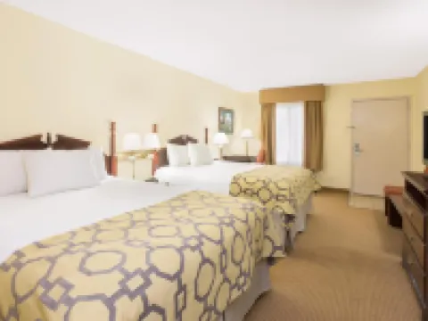 Baymont by Wyndham Griffin Hotels in Griffin