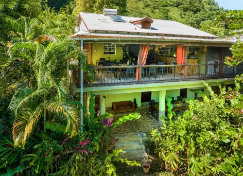 Hibiscus Valley Inn